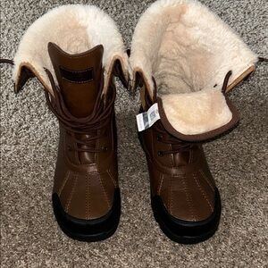 Brown and Black Winter Boots with Fur Lining